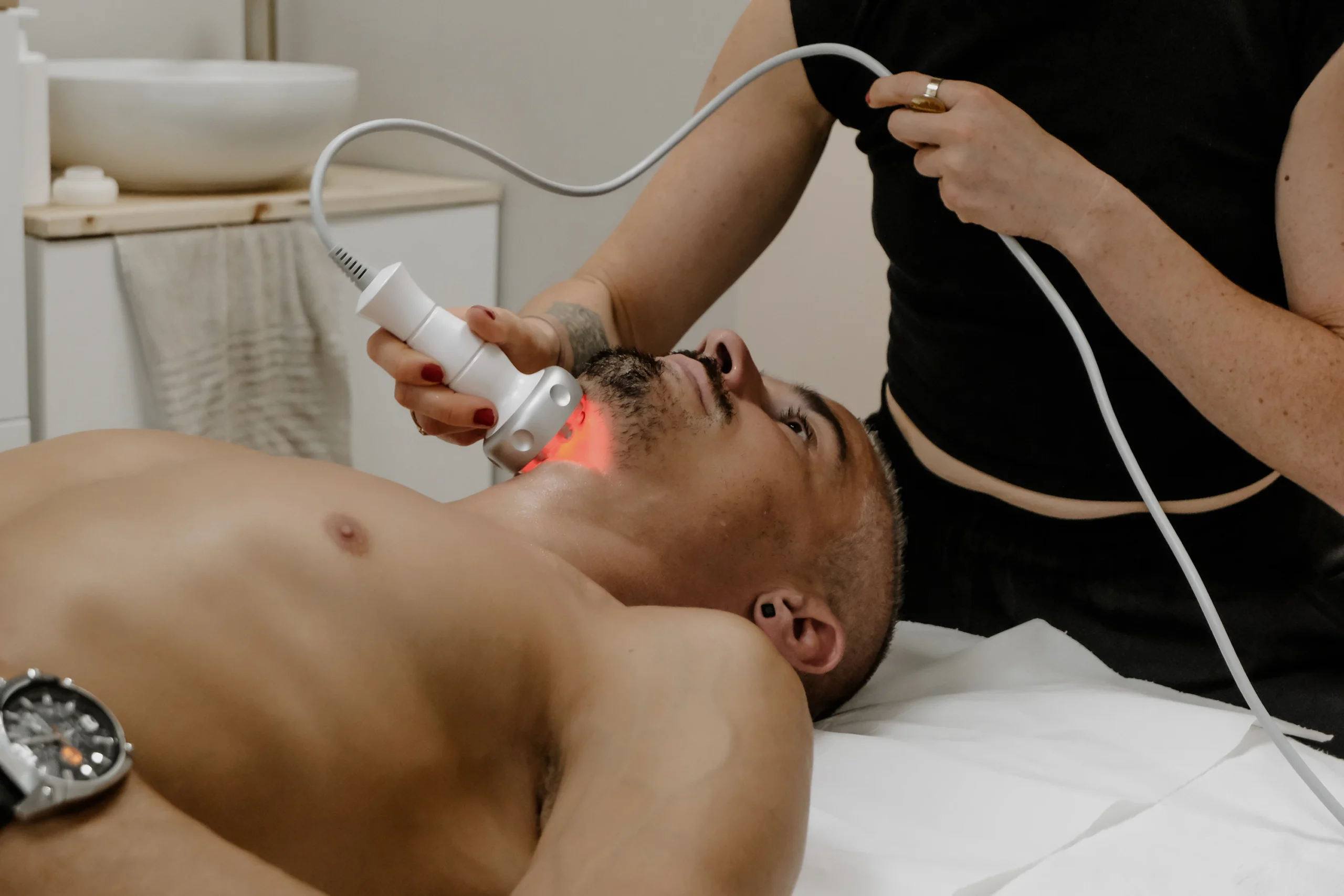 Soin anti-age relachement cutané à Muret