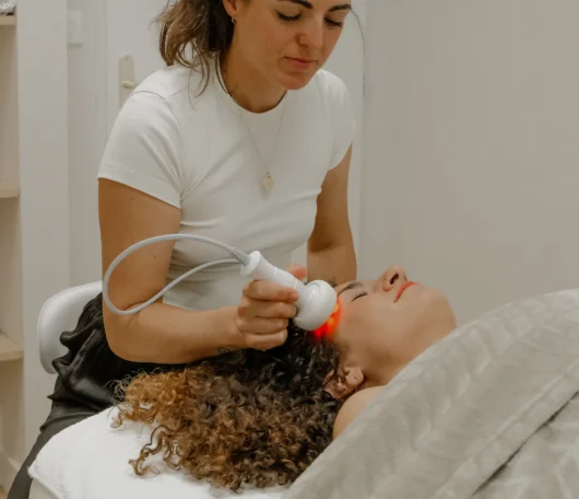 Soin anti-age relachement cutané à Muret